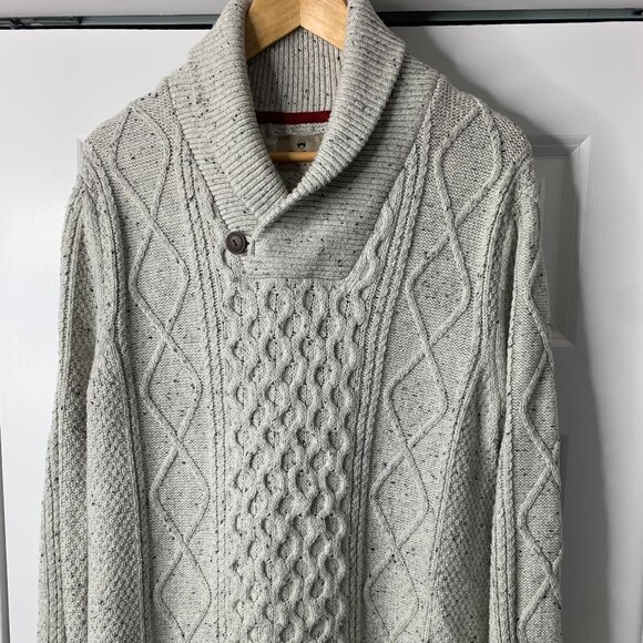 Wind River Heritage Men’s Heavy Cable-Knit Sweater – Medium - Picture 1 of 14